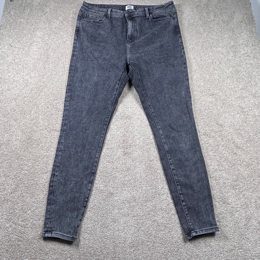 Simple Society Womens Skinny Jeans Faded Black Acid Wash Size 17/33 High Rise